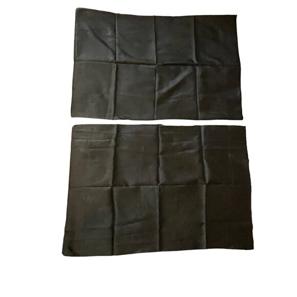 Vintage Luxury Linens Pillowcases Set of 2 Standard Size Used Black Luxury Satin - Picture 1 of 15